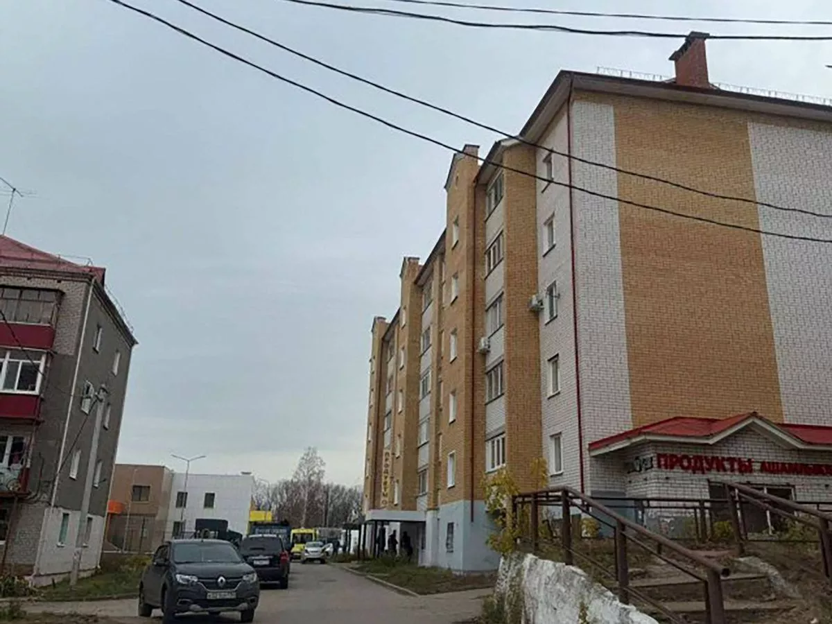 Newborn baby dies after being 'thrown 40ft from window by five-year-old sister'