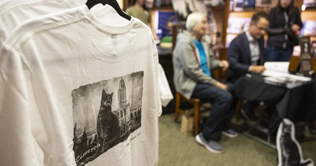 Cameron the Capitol Cat featured in Nebraska photo book