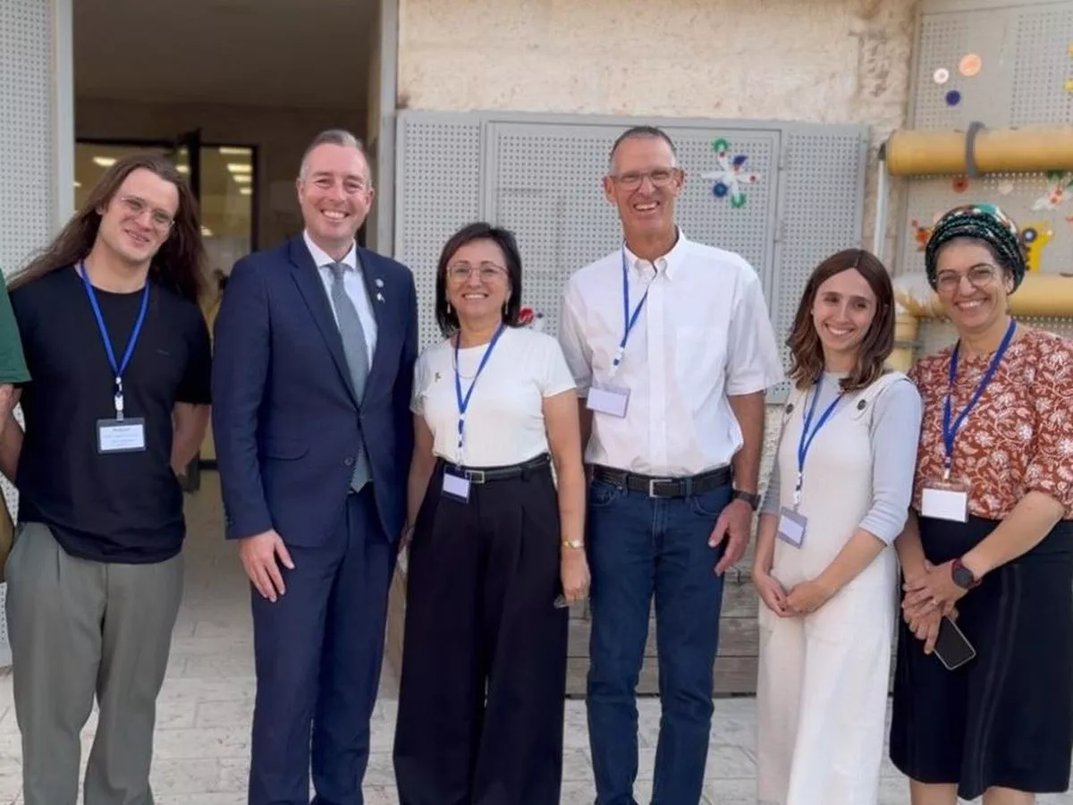 Understanding a conflict requires exposure to more than one narrative