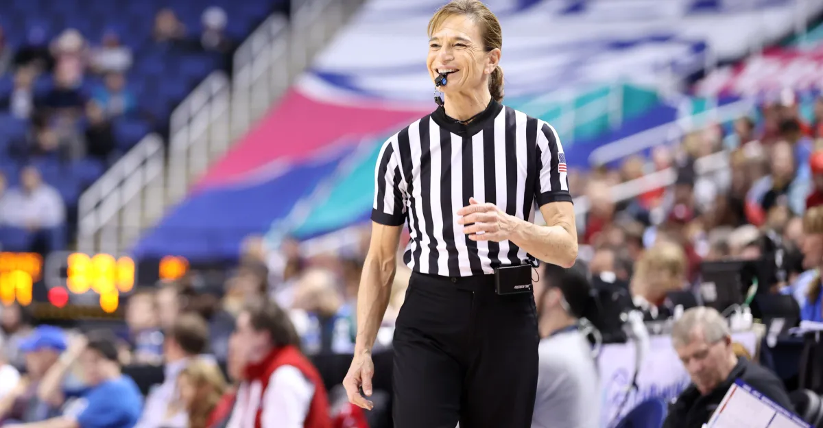 ESPN hires longtime women’s basketball ref Dee Kantner as rules analyst