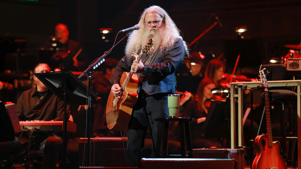 Alabama’s Jamey Johnson reflects on life-changing accident: ‘A lot of anger’