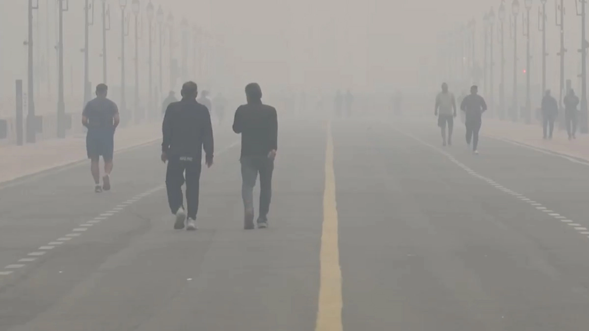 Delhi Air Quality: Minimum Temperatures Will Fall From November 1, Pollution Will Increase; Next Phase of GRAP May Be Implemented Soon, Says IMD