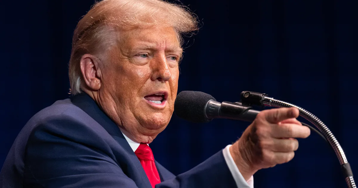 Why Does Trump Do That Finger-Pointing Thing? A New Study Looks Into It.