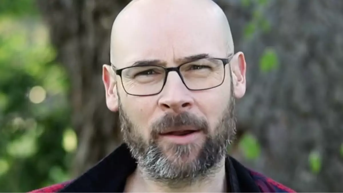 Man, 41, diagnosed with young onset Alzheimer's disease gives shock update on condition