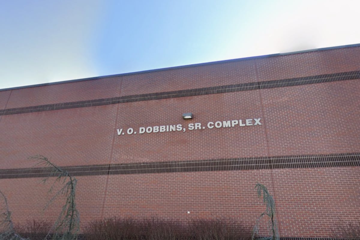 Kingsport Parks and Recreation to Host "Cell Phone 101" Class at V.O. Dobbins, Sr. Complex for Tech-Shy Residents