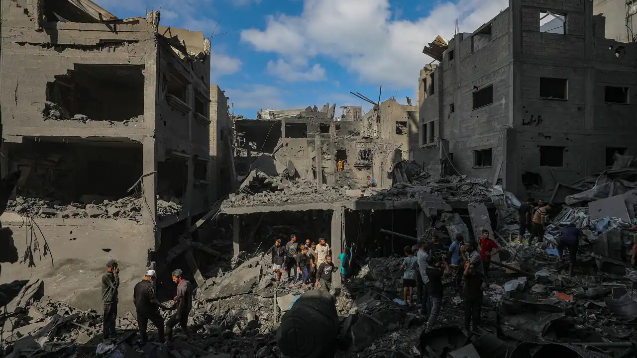 More than 100 Palestinians killed in Israeli airstrikes on Gaza, health ministry says