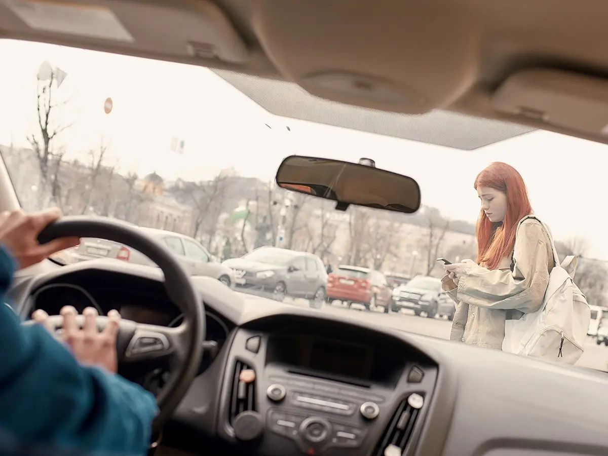 Should Texting And Walking Cluelessly Be Illegal? Block Talk