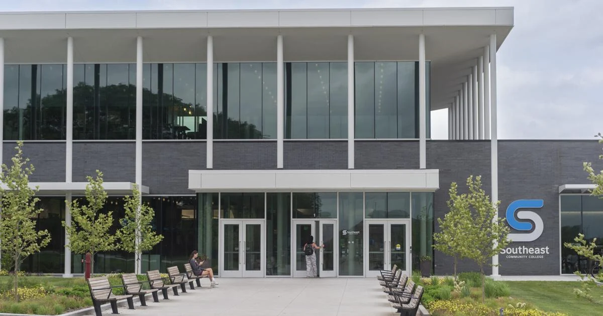 Kristin Yates steps down from SCC board to take job