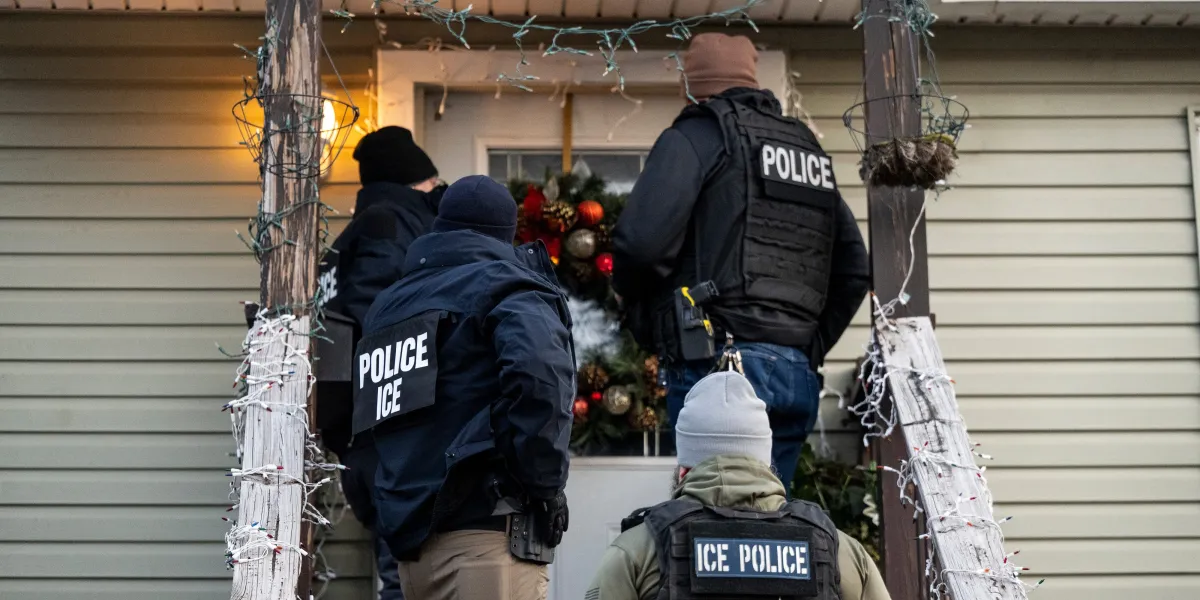 ICE Plans Cash Rewards for Bounty Hunters to Locate Immigrants
