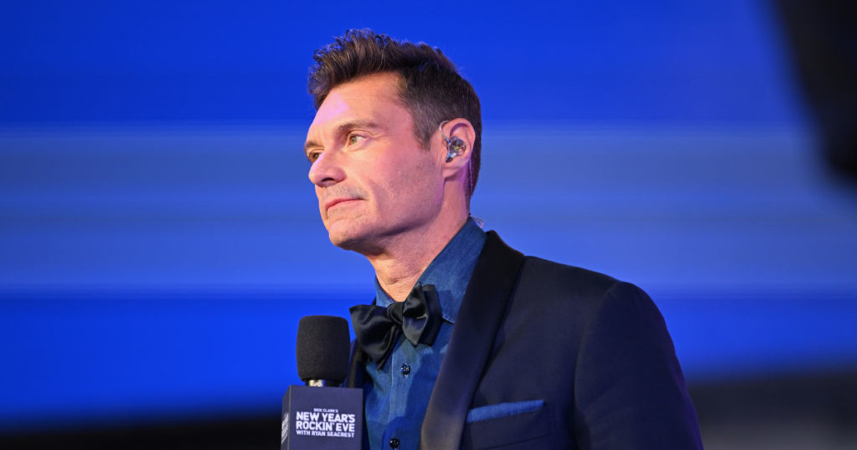 Condolences Pour in for Ryan Seacrest After Father’s Death