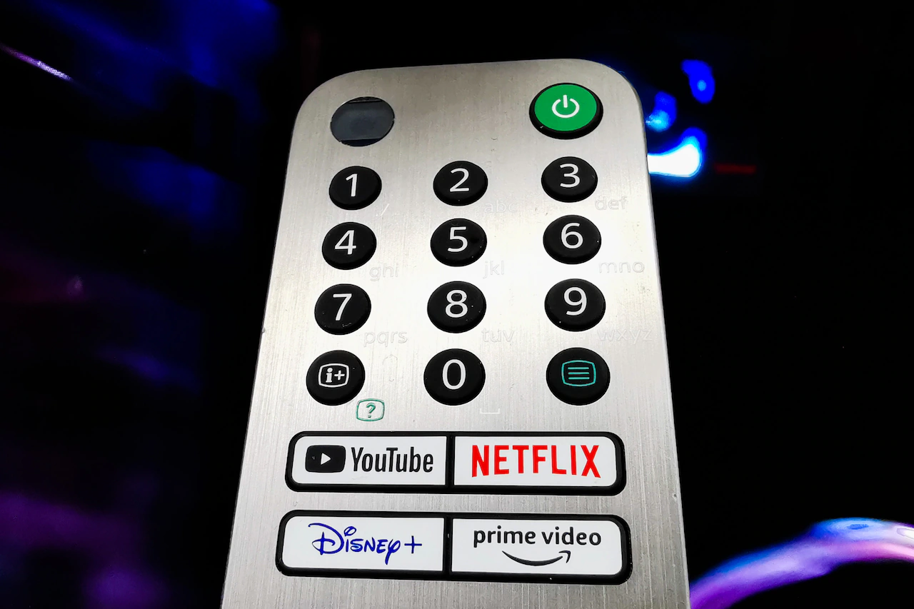 Liz Weston: Companies that trap you into automatic renewals count on customers being lazy