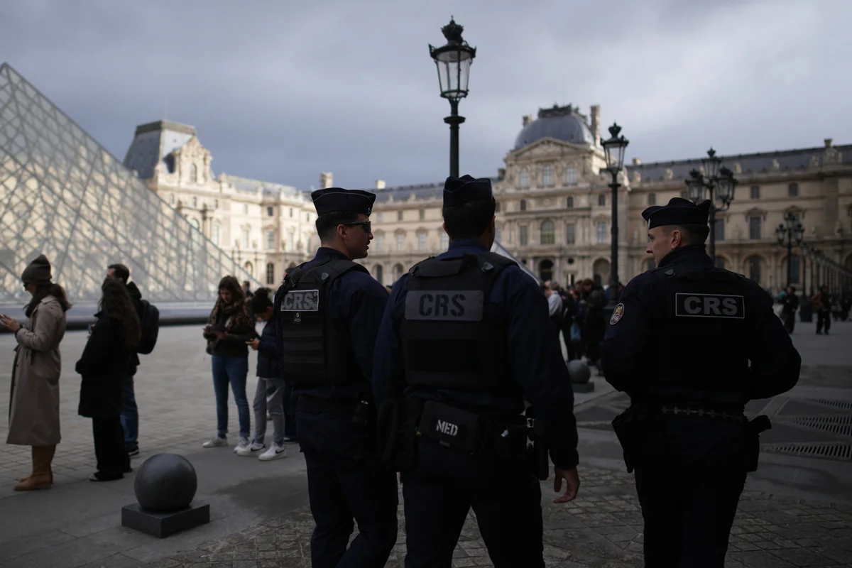 French minister gives Louvre security update following crown jewel heist