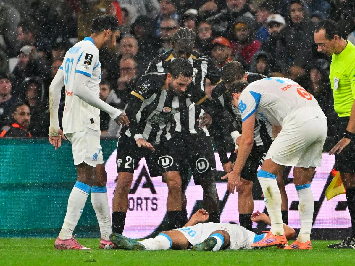 Mason Greenwood's team-mate, 21, collapses on pitch as Marseille release update