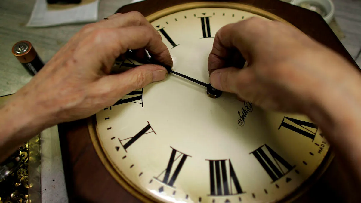 Tips for parents to help kids adjust during daylight saving time