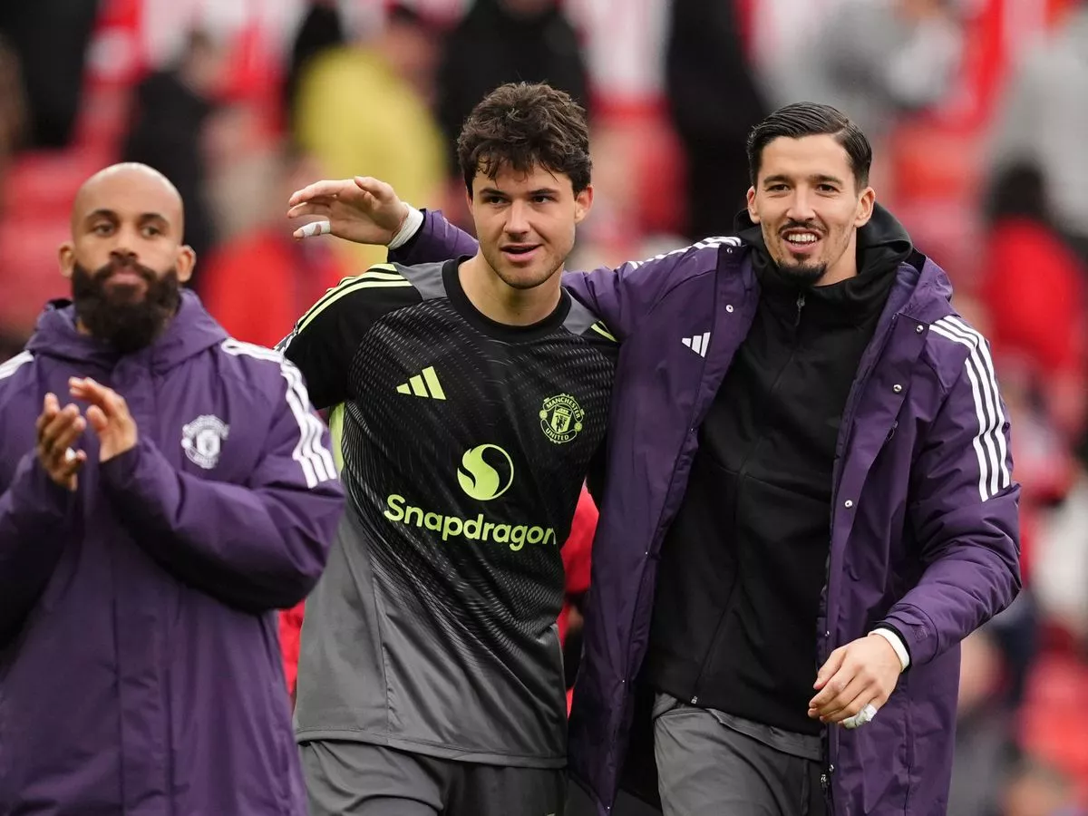 Senne Lammens lifts lid on big Man Utd dressing room difference from Andre Onana era