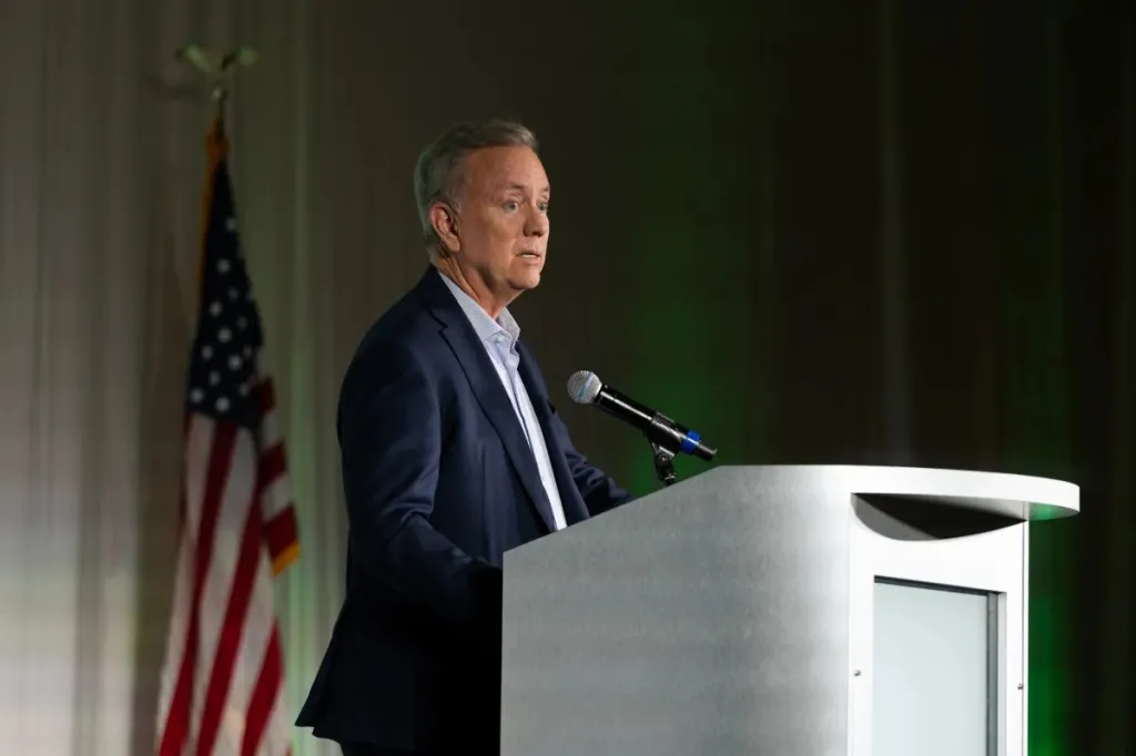 CT lawmakers: Lamont must do more to replace vanishing food aid