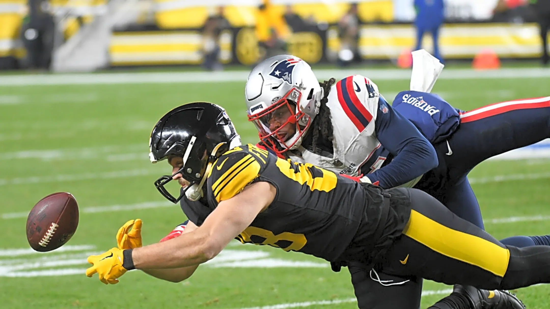 Mike Tomlin stays true to his word after the Pittsburgh Steelers swing trade that kills two birds with one stone on defense