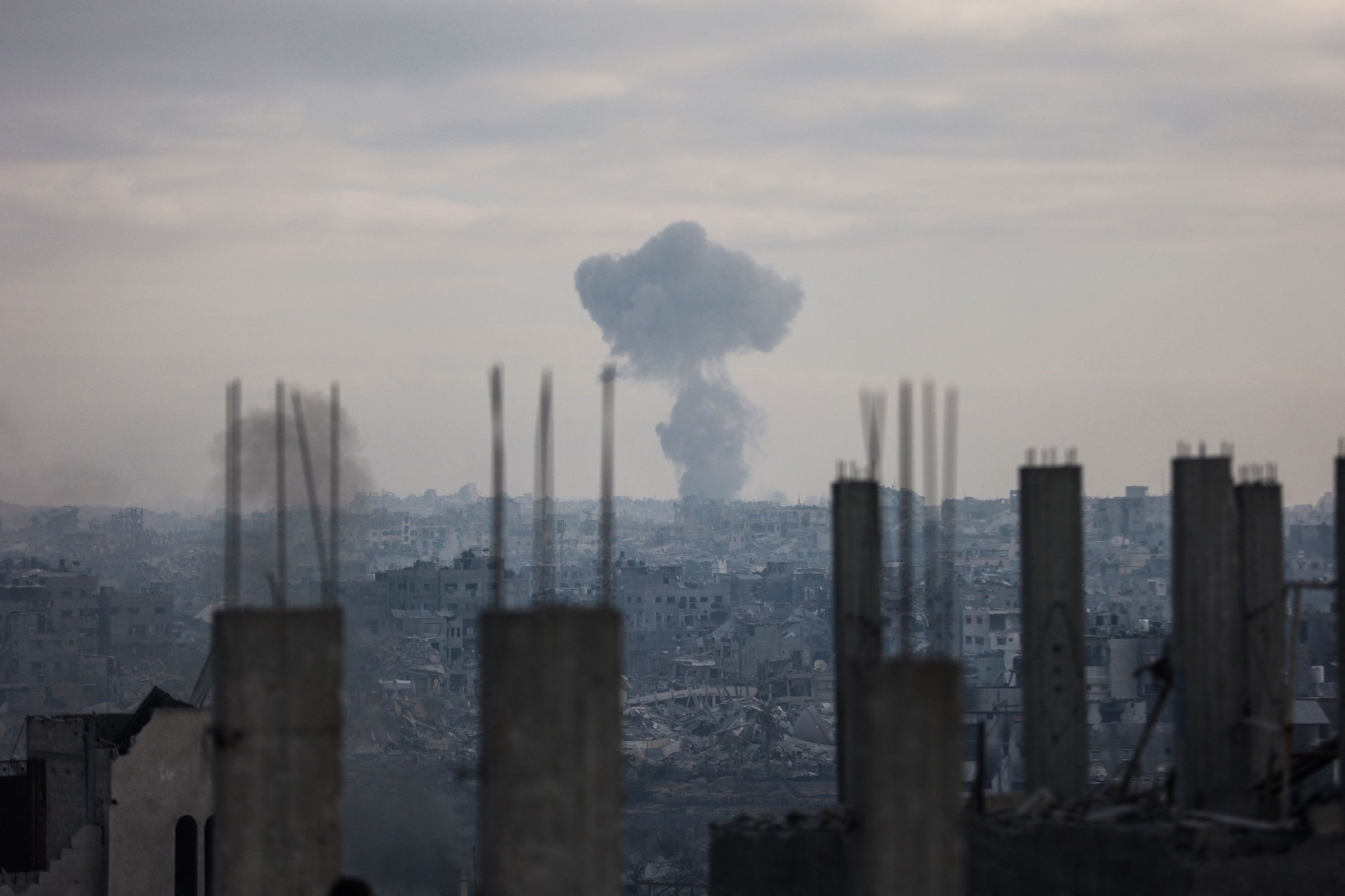 Israel Kills 104 in Gaza Ceasefire Violation After Accusing Hamas of Killing Soldier