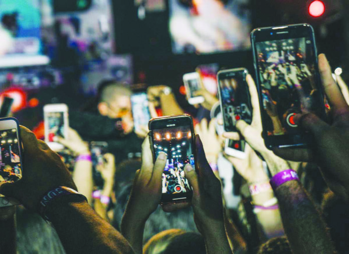 Impacts of Social Media on Civic Engagement in Pakistan