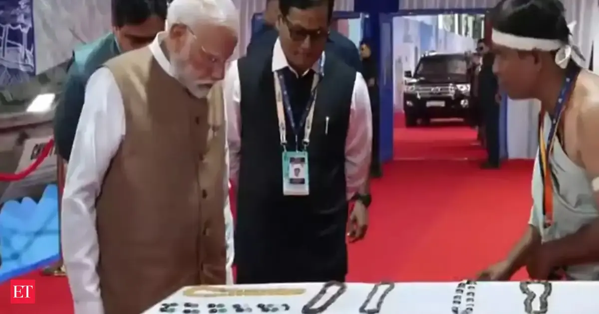 Kolkata Port inks MoUs worth over Rs 48,000cr at India Maritime Week