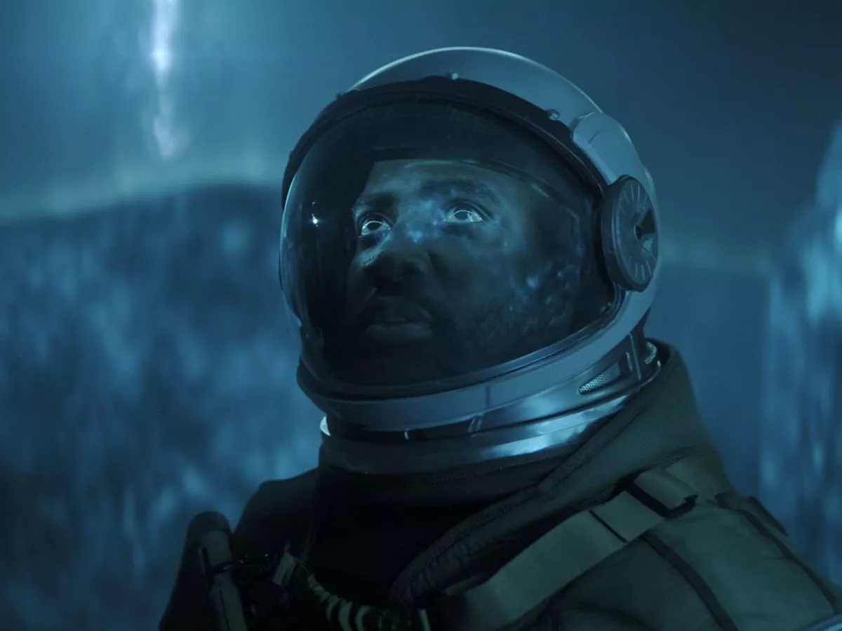 'I’m addicted to Apple TV sci-fi series that's so bad it has its own online support group'