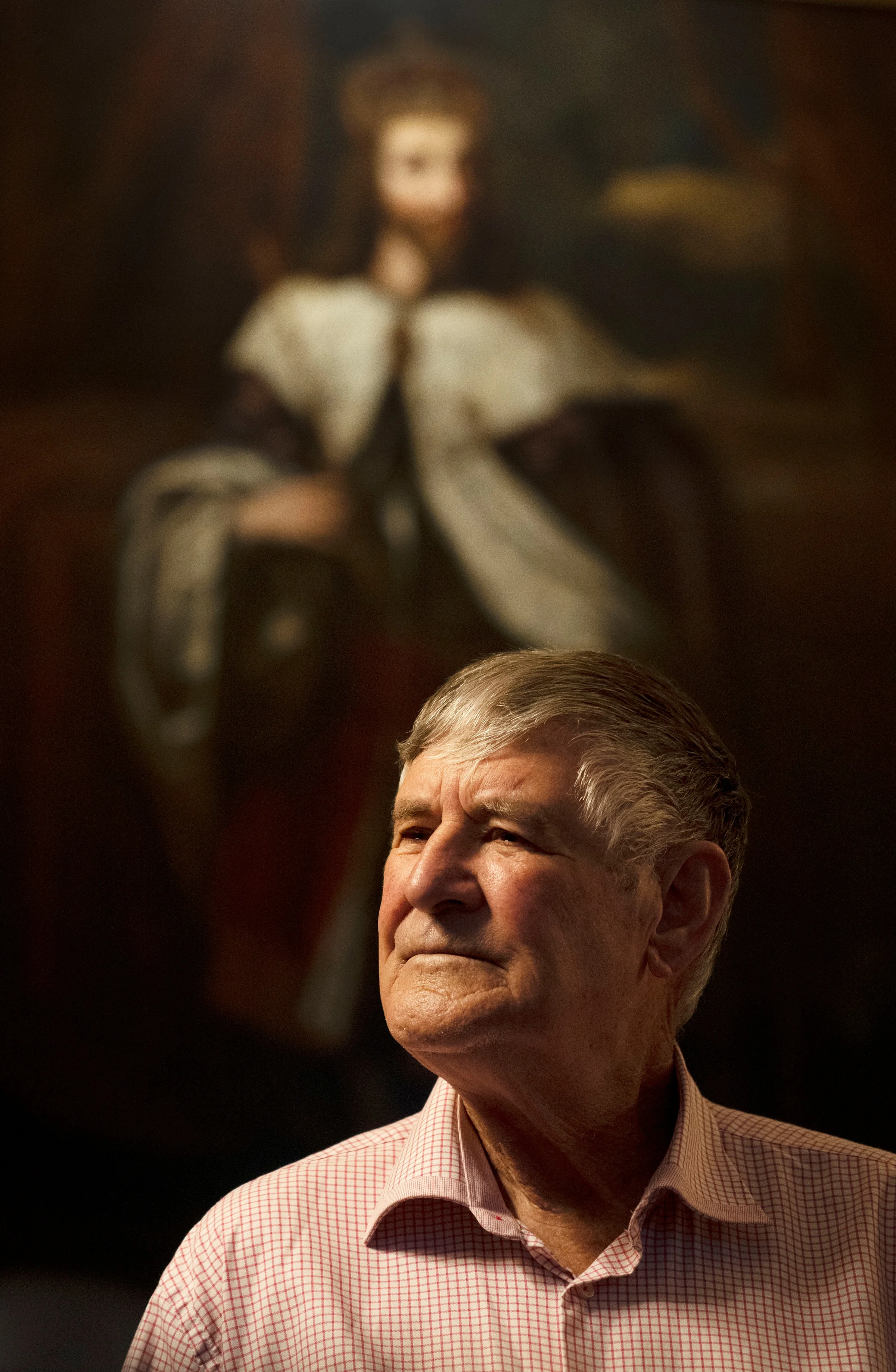 Father’s 80th birthday visit to palace his ancestor was commissioned to paint