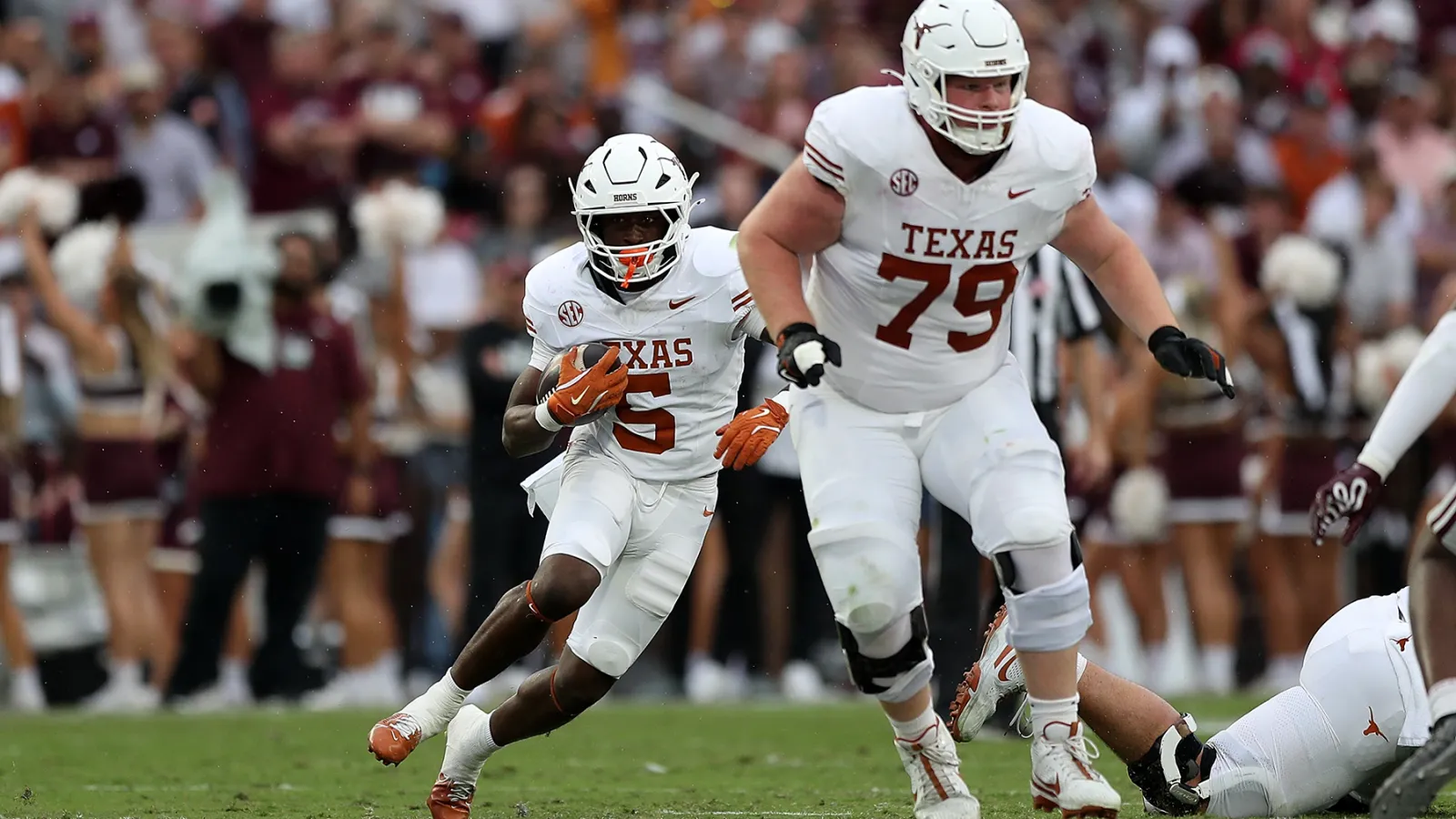 How to Watch Today’s Vanderbilt vs. Texas Football Game Online