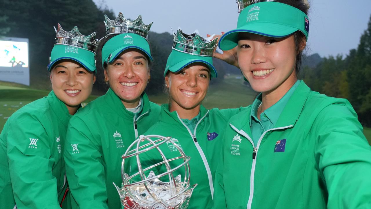 Aussies cap major year with stunning win