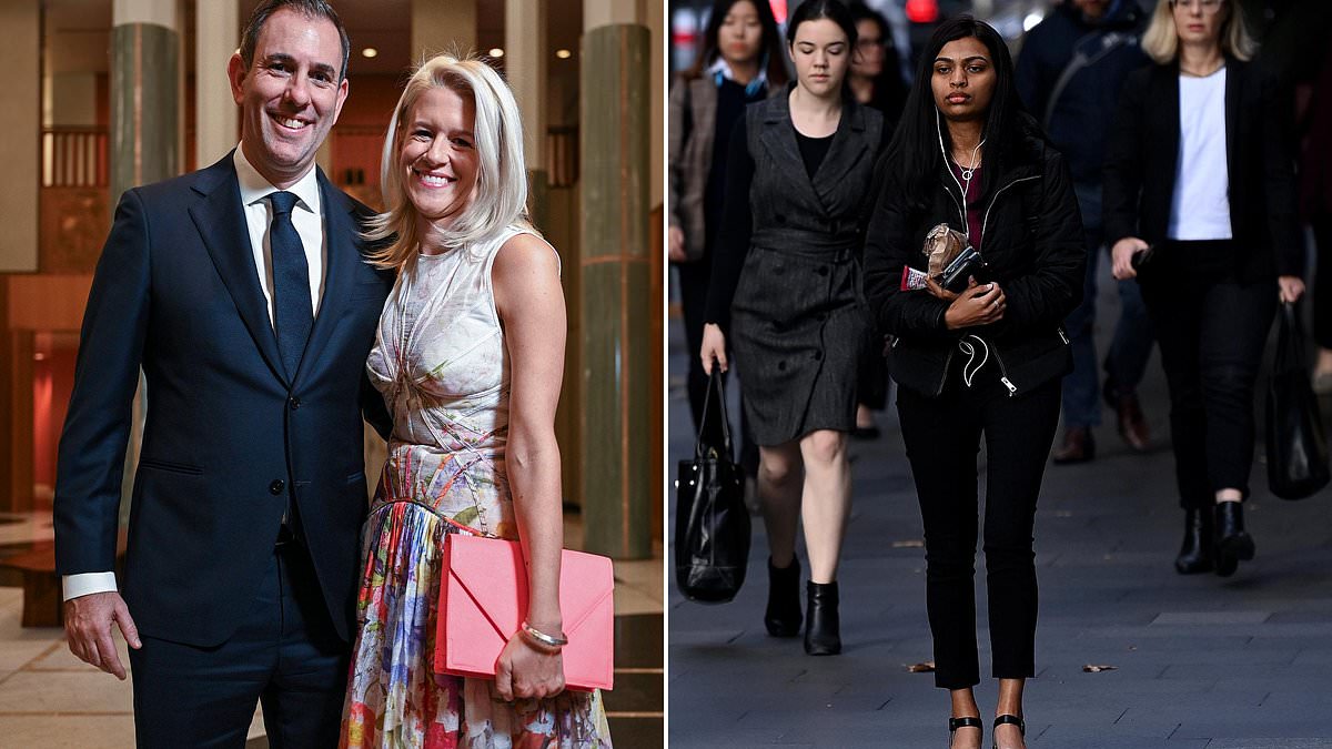 Welcome to Australia's 'slow-bleed' recession: Dark truth of how the economy is in serious trouble - and we can all feel it: PETER VAN ONSELEN