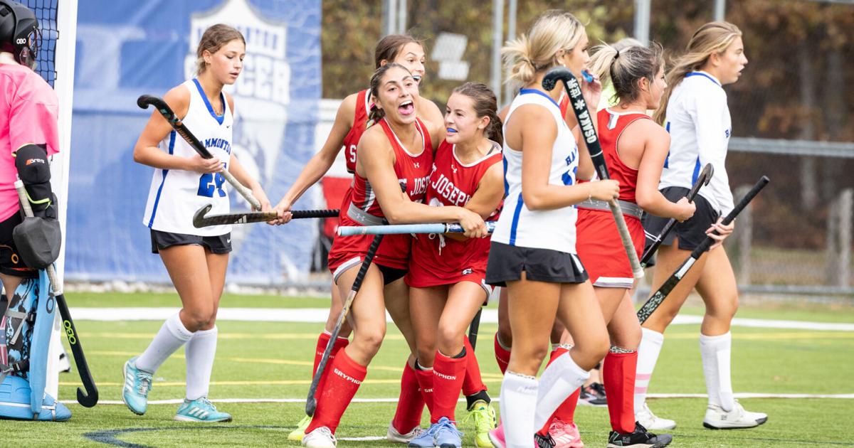 Which local field hockey teams made the playoffs?