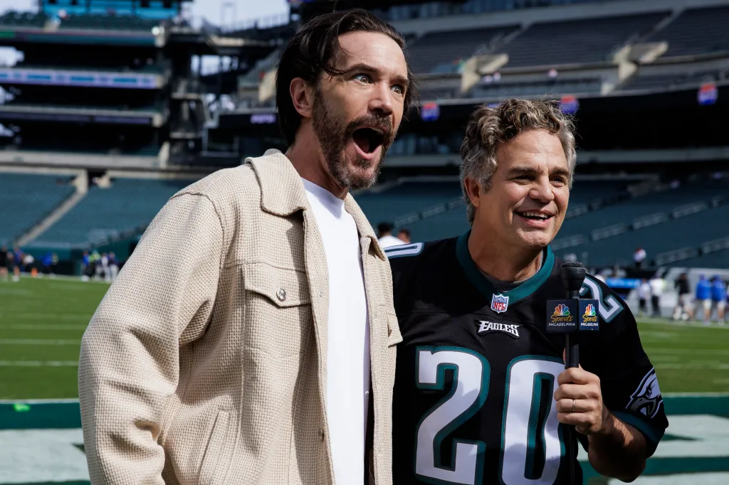 How the ‘Task’ cast ate, laughed and sang their way through Philly