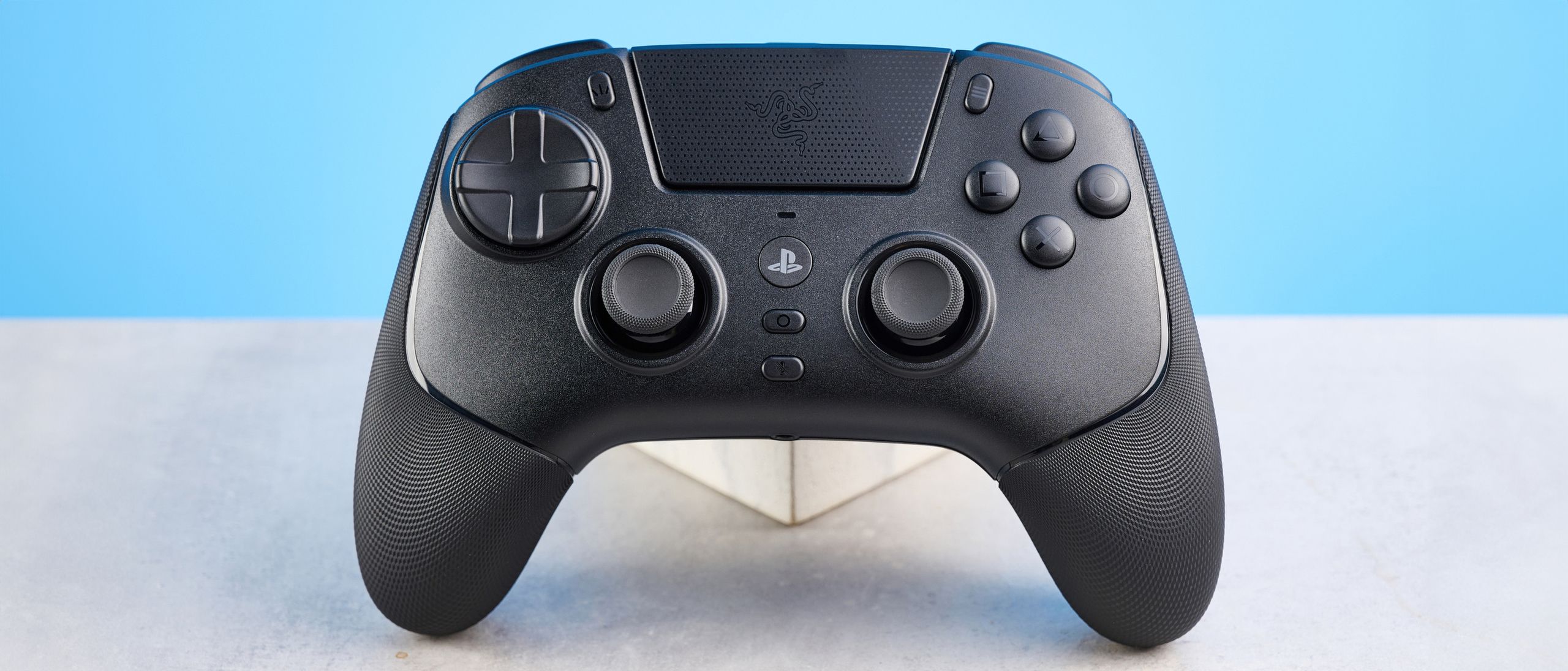 Forget the DualSense Edge — I’ve been testing the Razer Raiju V3 Pro and it’s the most powerful PS5 controller yet