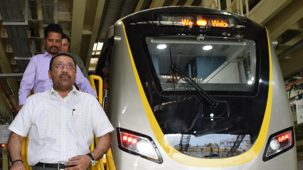 On Karnataka Rajyotsava day, Namma Metro to introduce fifth train on Yellow Line in Bengaluru