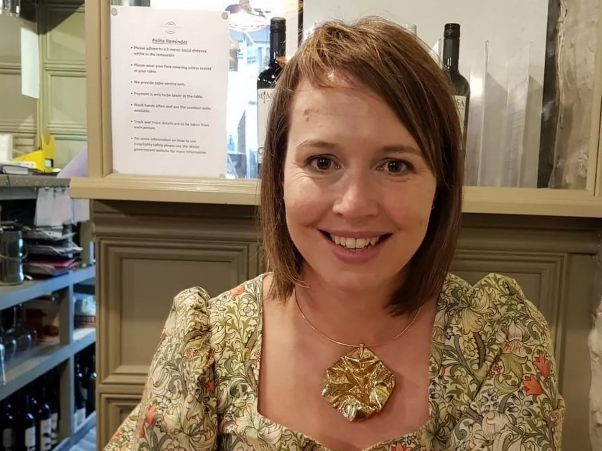 Heartbreaking final phone call of mum-of-two who died on paddleboarding trip that 'should never have happened'