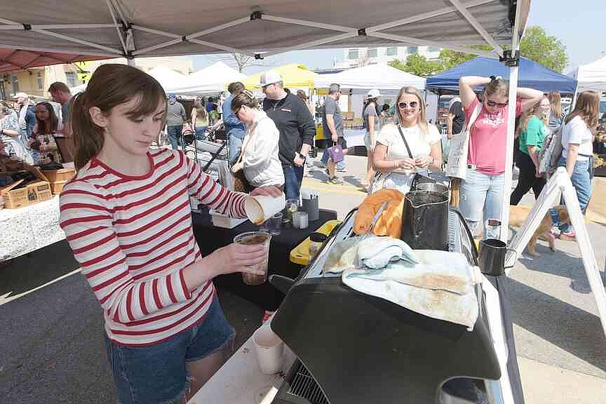 Bentonville Farmers Market breaks record with more than $3 million in sales during outdoor season