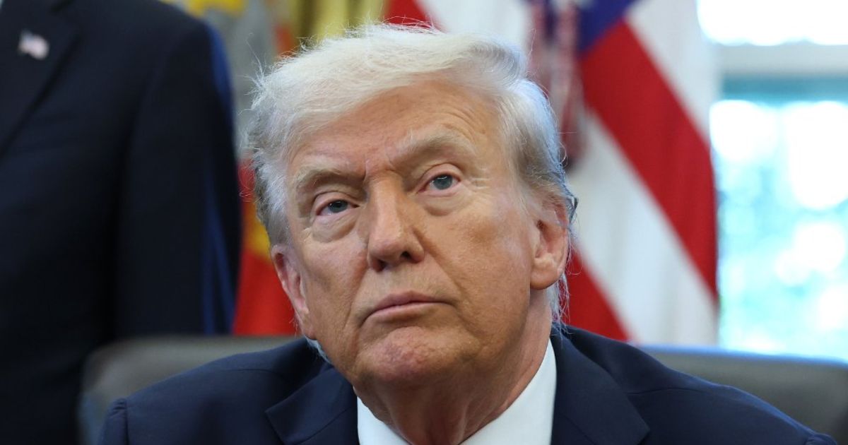 “Bone Spurs in Chief” — Internet Trolls Trump When He Told Troops He’d ‘Love to Do What You Do’