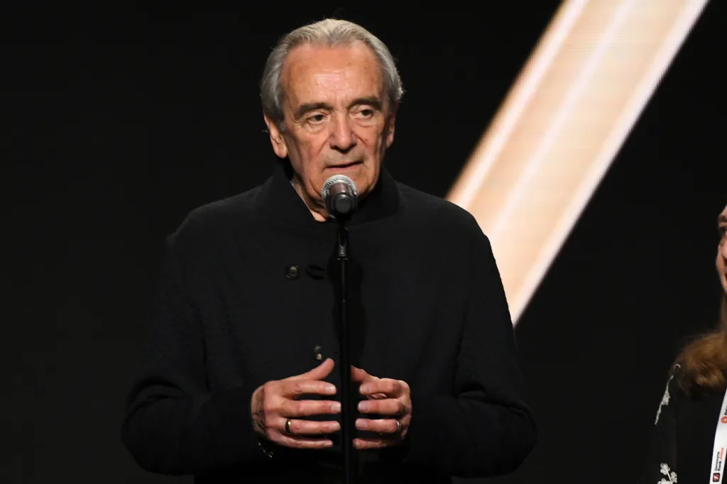 Music Promoter Barrie Marshall Says Email Scammer Is Impersonating Him