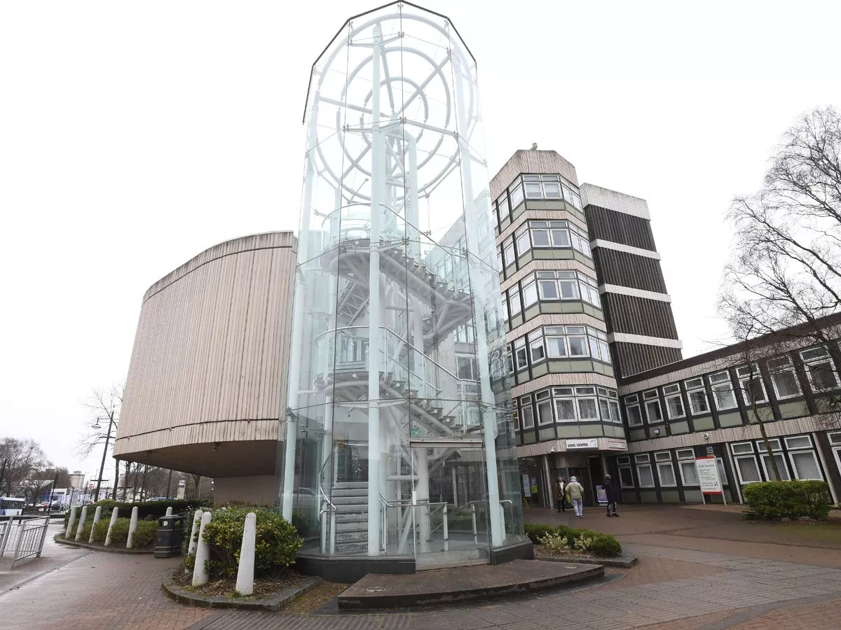 North Lanarkshire councillors formally approve purchase of 18 new minibuses