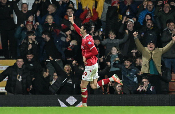 Kieffer Moore nets perfect hat-trick as Wrexham end Coventry’s unbeaten record