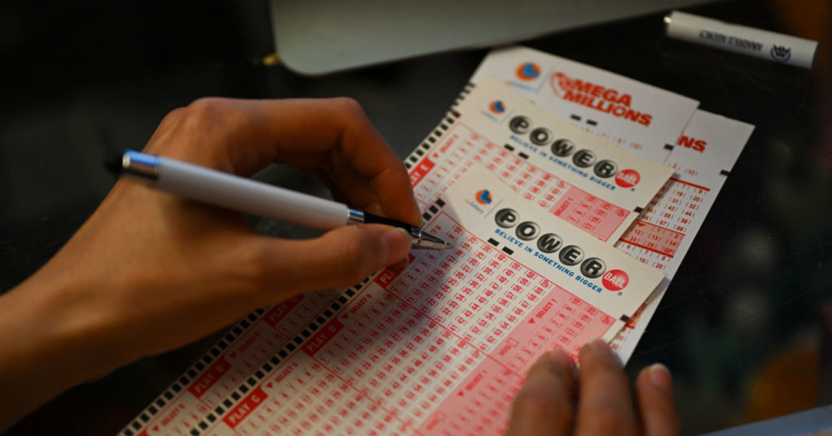 Mega Millions Winning Numbers: Friday, October 31, 2025