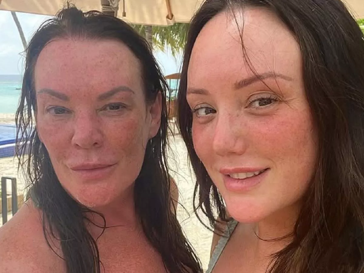 Charlotte Crosby provides major health update on 'best friend' mum's cancer battle