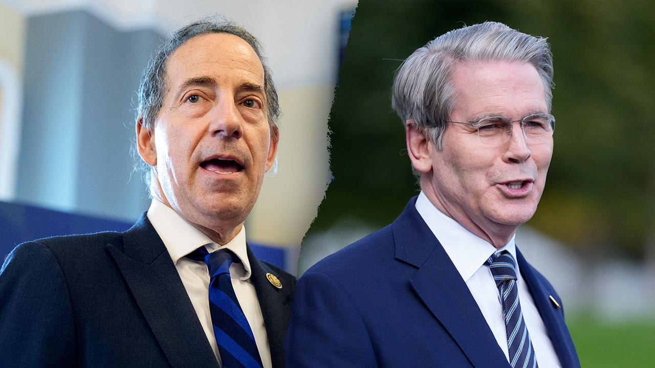 Top Democrat presses Trump administration on Argentina 'bailout' during shutdown