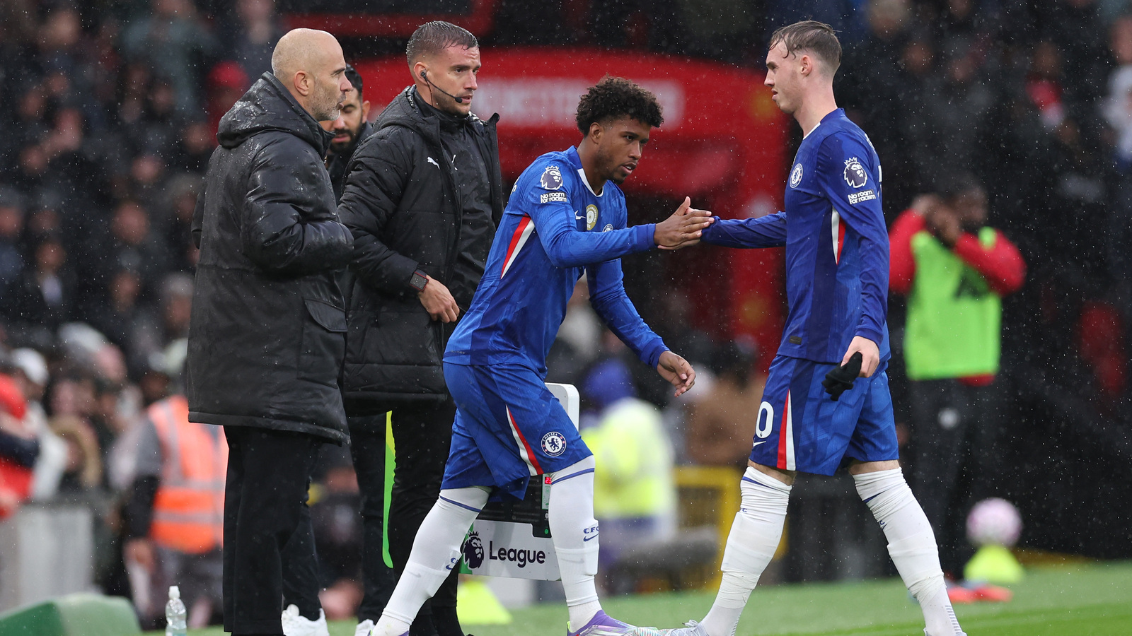 Chelsea to block coveted first-team star’s exit to United despite him being behind ‘world-class’ teammates