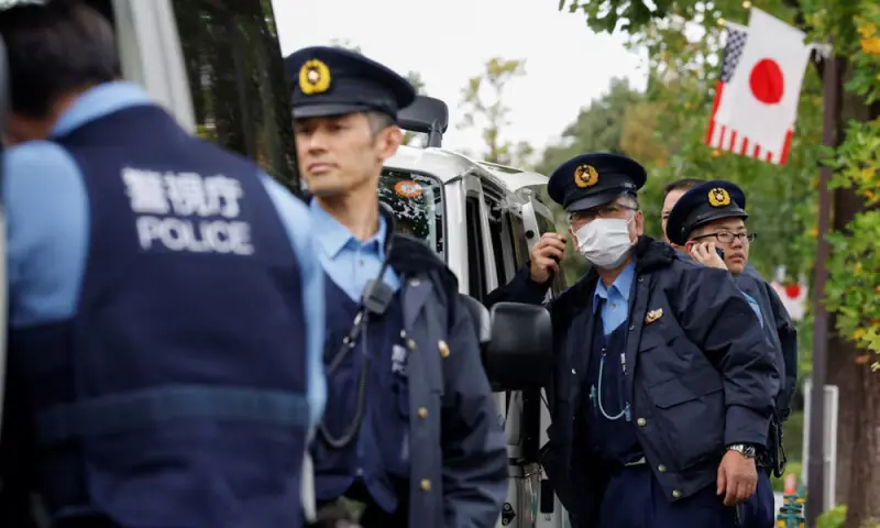 Trump heads to Tokyo for trade, security talks before Xi summit