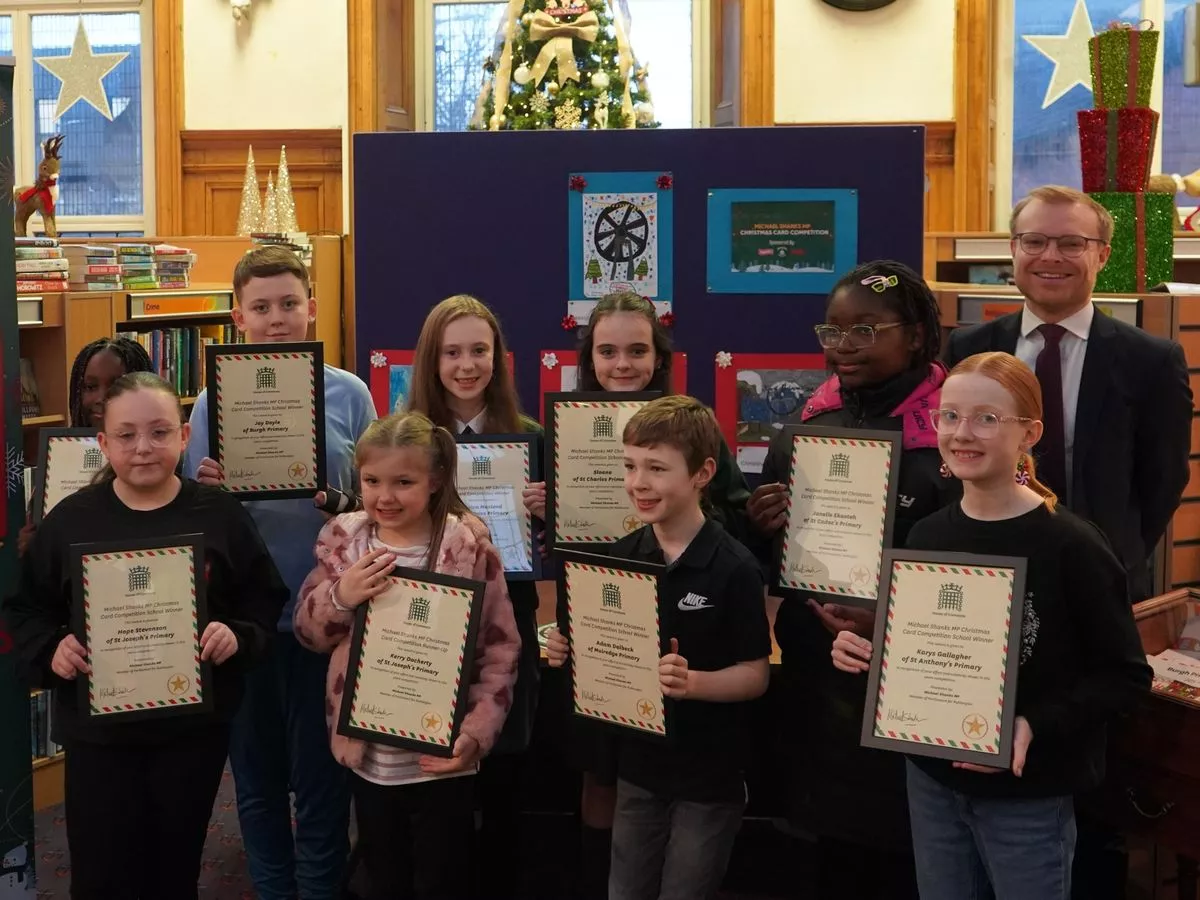 Lanarkshire MP launches Christmas card competition