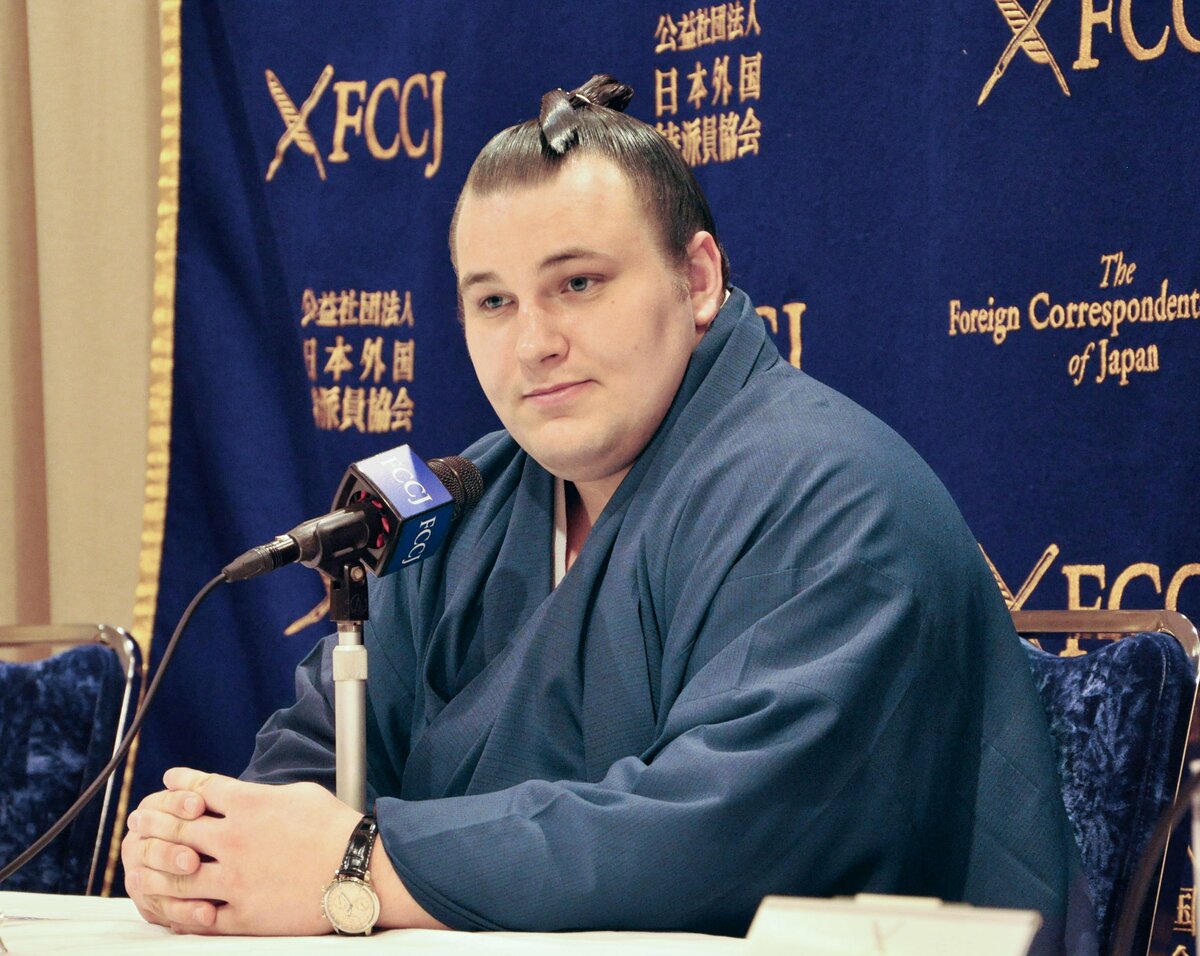 Sumo: Ukrainian star Aonishiki earns fastest promotion to 3rd-highest rank