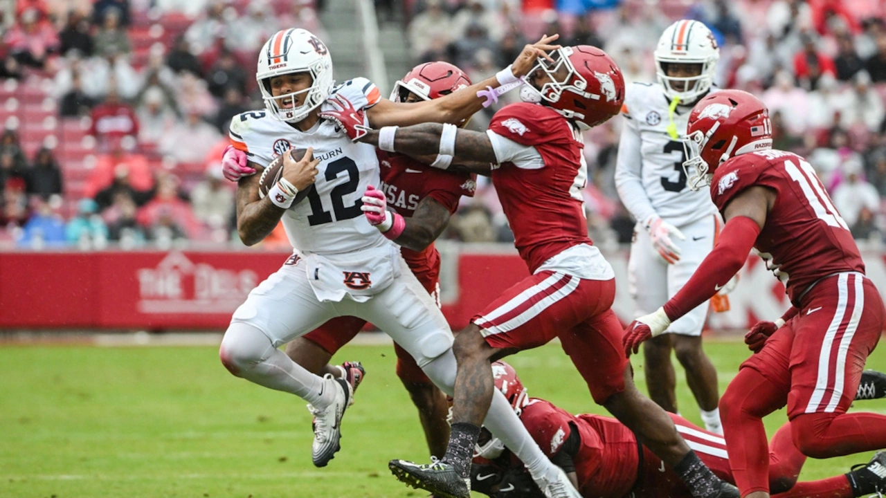 Auburn hoops, Ashton Daniels, and Hugh Freeze highlight this week in Auburn athletics