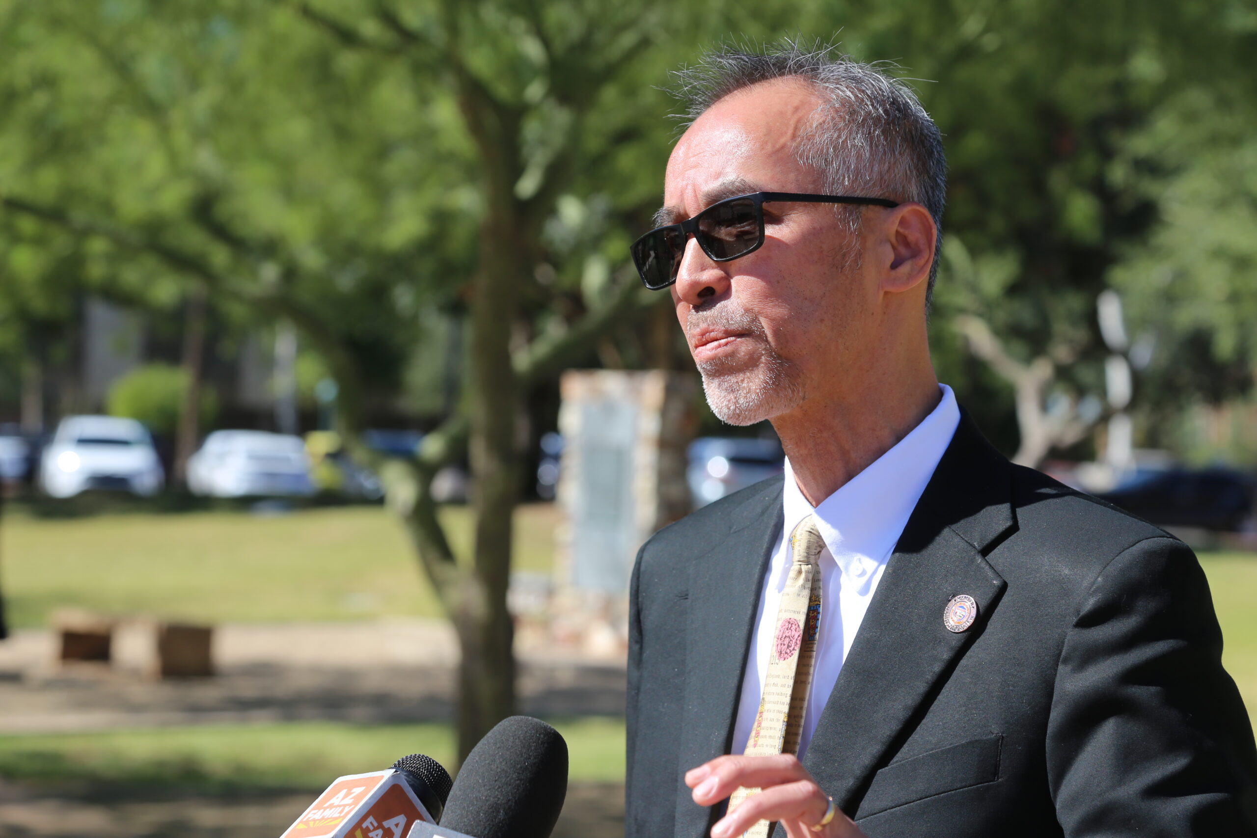 Arizona to consider speed-limiting devices to improve road safety