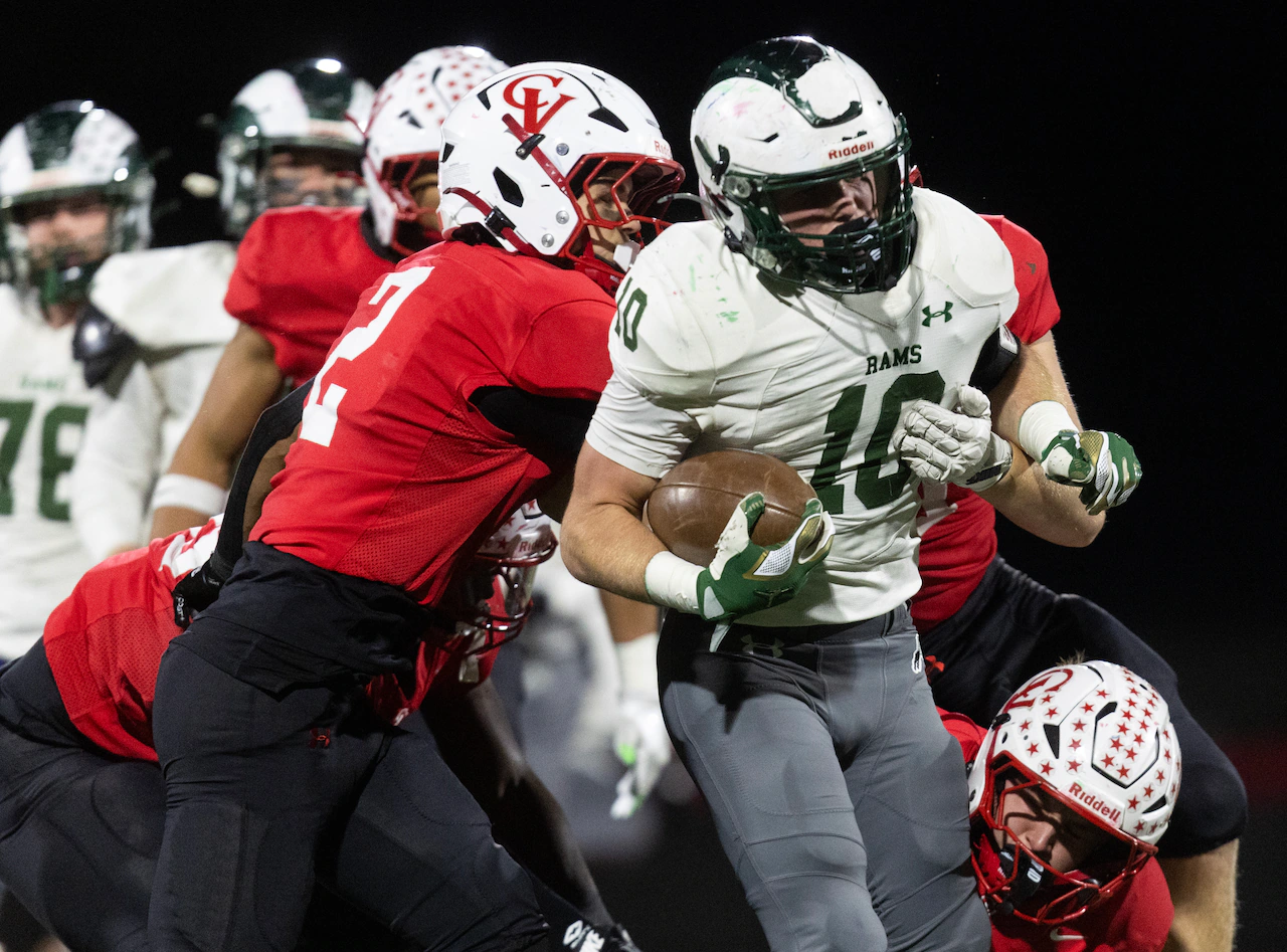 District 3 football top performers from Friday, October 31