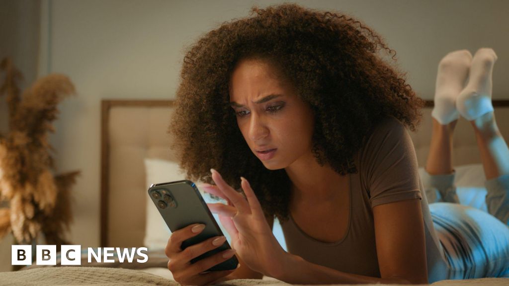 Watchdog proposes new rules to increase blocking of scam texts